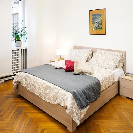 Apartman Central Apartment Milánó
