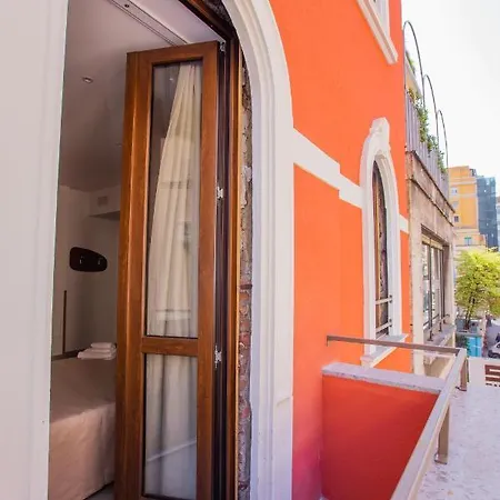 Repubblica * Μιλάνο