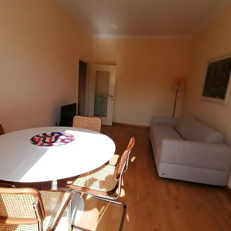 Il Quarto Piano Di Brera Apartament *