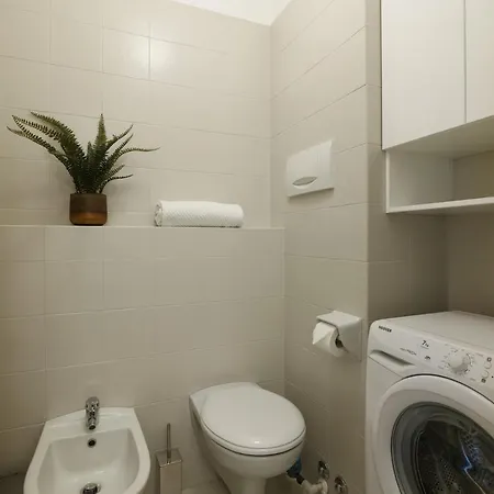 Contempora - Elvezia Park - 1bed, 1bath With Balcony - E34 ミラノ