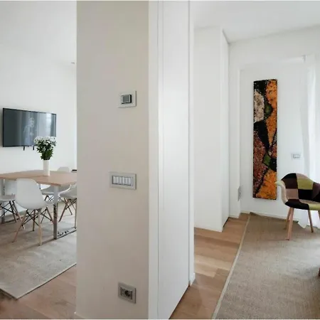 Palazzo Beltrade By Halldis