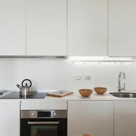 Palazzo Beltrade By Halldis Apartament Mediolan