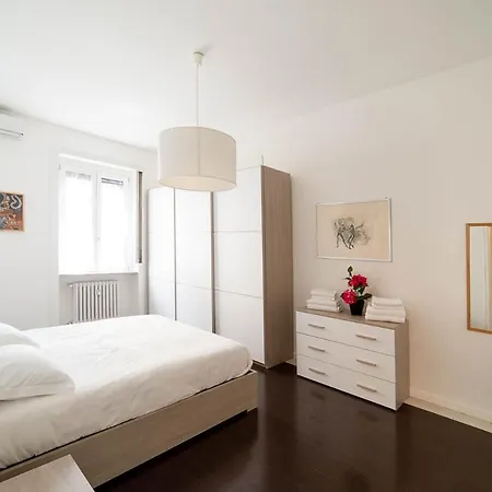 Hbhall Residenze Darsena *