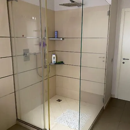 Apartman Lovely In The New Porta Nuova Area Milánó