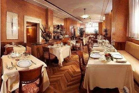 Cavour Hotel