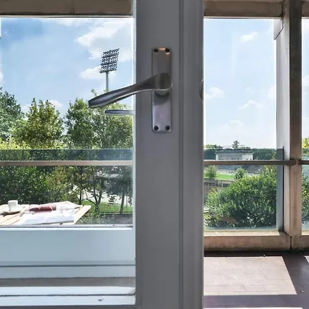 Contempora - Elvezia Park - Overlooking The Park - E33 * Milán
