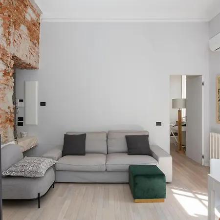 Lovely & Modern In China Town Area - Via Rosmini דירה *