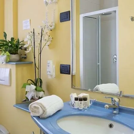 Lombardia Hotel 4*