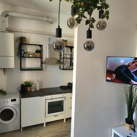 Dea Dreams - Piazzale Lodi Near Fondazione Prada Milan