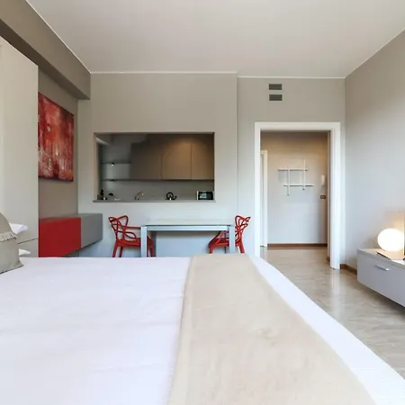 Contempora - Elvezia 8 - E33 * Milánó