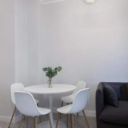 Apartmán Bnbutler - Pergolesi, 6 - Accogliente E Moderno A Due Passi Da Tutto Milán