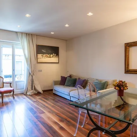 Porta Venezia- Design Apartment, 2-bedrooms, Netflix, Wifi