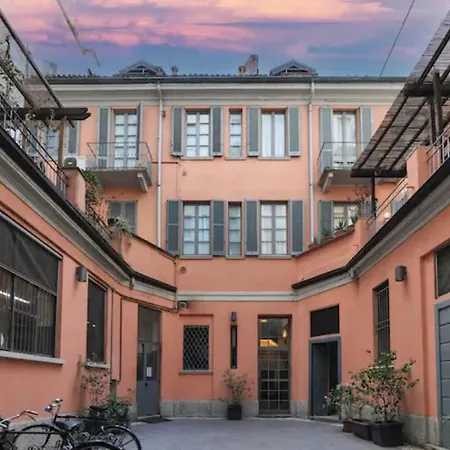 Apartamento Charming San Babila Apt.