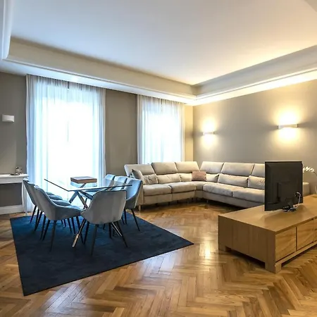 Apartment Heart Duomo District