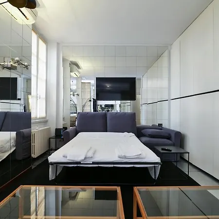 Elegant Corso Venezia Terrace Apt * Milão