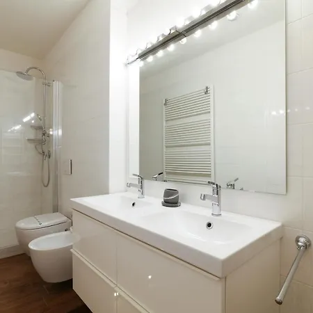 Contempora - Crocetta - Carmen Apartment *