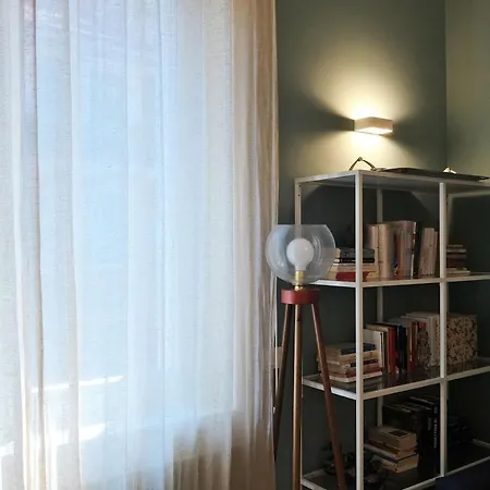 Oreaspiti - Not Only A In Magenta Quarter Apartment *