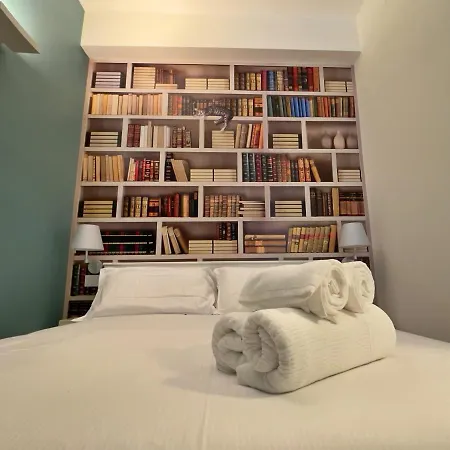 Oreaspiti - Not Only A In Magenta Quarter Apartment *