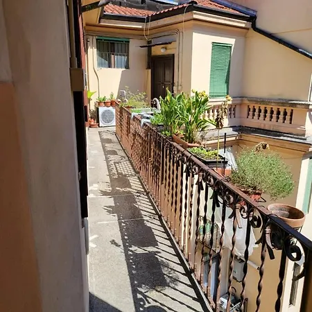 Delizioso Bilocale In Zona Fondazione Prada 4 Piano Senza Ascensore Apartment Mailand