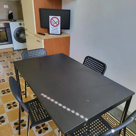 Delizioso Bilocale In Zona Fondazione Prada 4 Piano Senza Ascensore Daire *