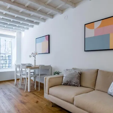 Joivy Fulcorina Milan