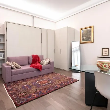 Household Settembrini 3* Milano