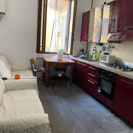 Alloggio in famiglia Private In A Quiet In The City Center
