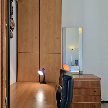 Private In A Quiet In The City Center Alloggio in famiglia
