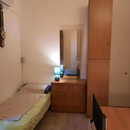 Private In A Quiet In The City Center Alloggio in famiglia