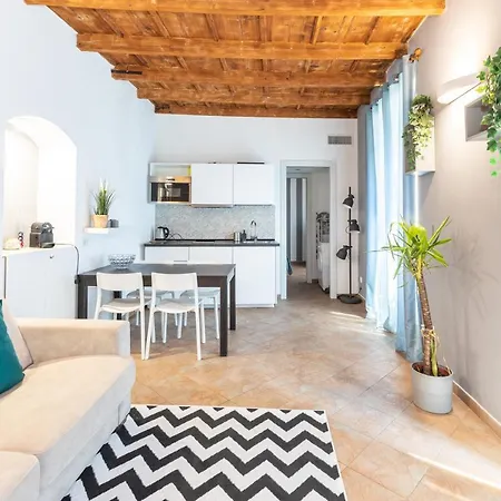 Apartment - Alzaia Naviglio Grande
