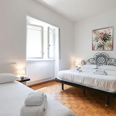 Apartment Primopiano - Pellegrino Rossi A Milan