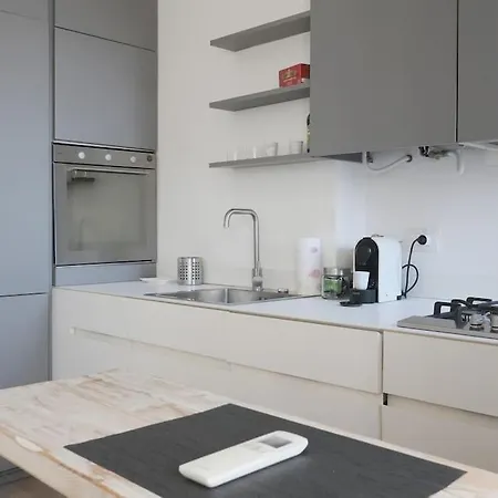 Orea Spiti- Modern Mantegna Arco Della Pace District Apartment Milan