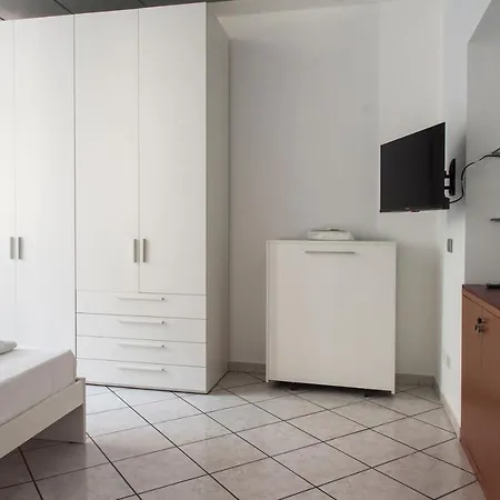 Youhosty - Paoli 3 Apartment Milan