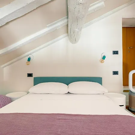 New Apt. Historical Center Milano - Monforte 18 Daire Milano