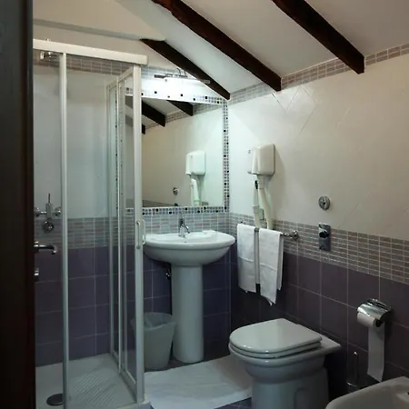 Hotel Lux Durante 2*