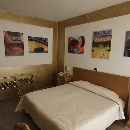 Admiral Hotel 4*