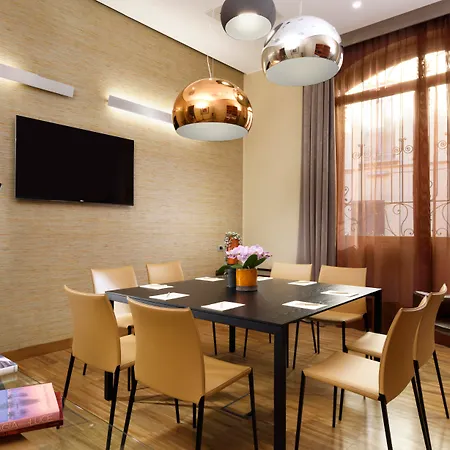 Hotel Enterprise Design & Boutique 4*