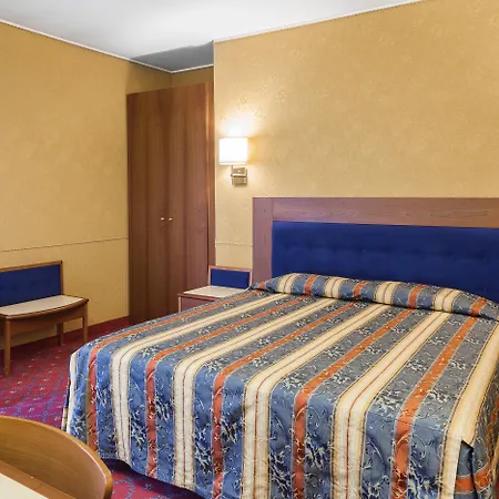 Hotel Des Etrangers 3*