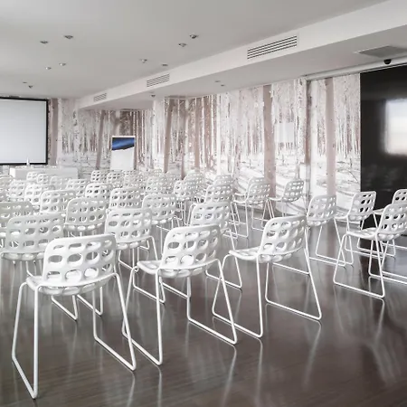 Voco Milan-fiere By Ihg 4* Milán