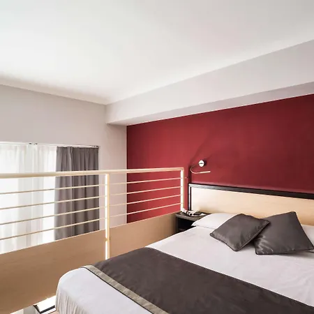 Отель Ibis Styles Centro 3*