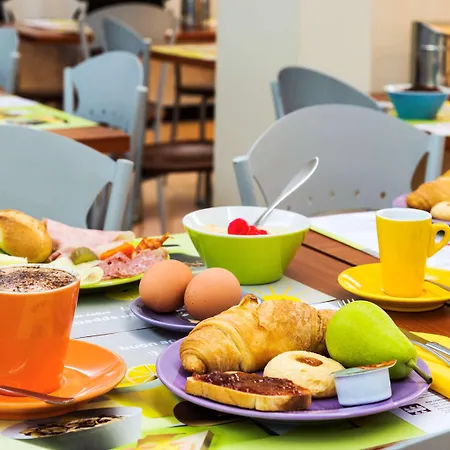 Отель Ibis Styles Centro