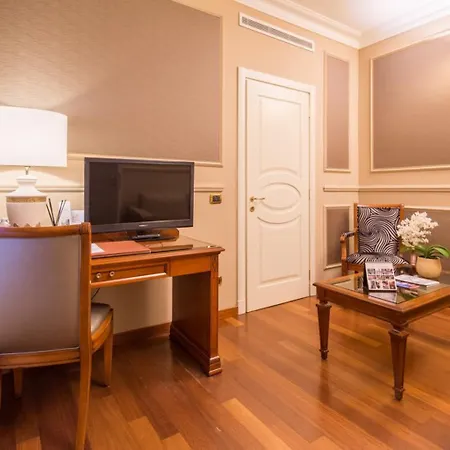 Grand Visconti Palace Hotel 4*