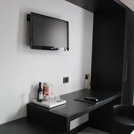 Lhp Napoleon Hotel Mailand