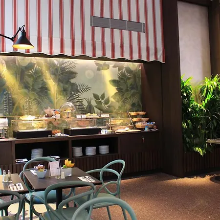 Sanpi Hotel 4*