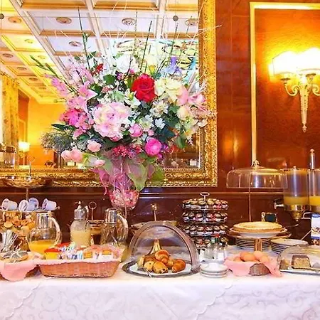 Vittoria 4* Milano