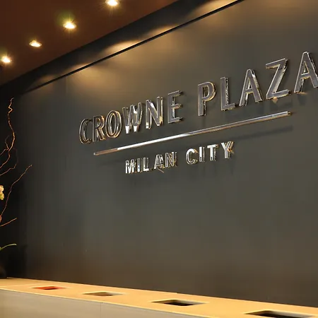 Crowne Plaza By Ihg 4* Milán