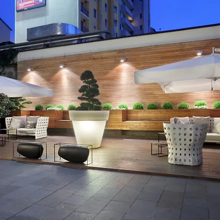 Crowne Plaza By Ihg Hotel