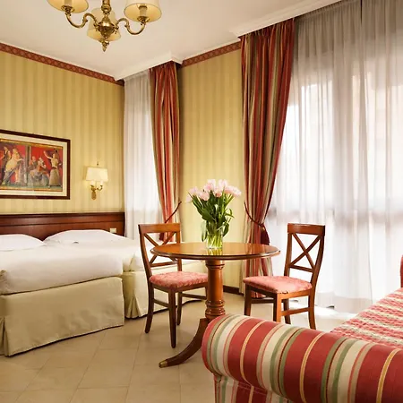 Apartahotel & Contessa Jolanda 4*