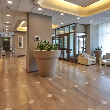 & Contessa Jolanda Μιλάνο