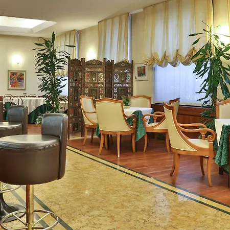 Mirage Sure Collection By Western 4* Milán
